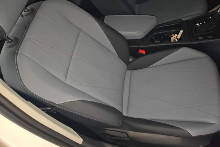 Used Volkswagen Lavida 2024 1.5L Automatic Starry Sky 5 Million Edition Right Front Seat