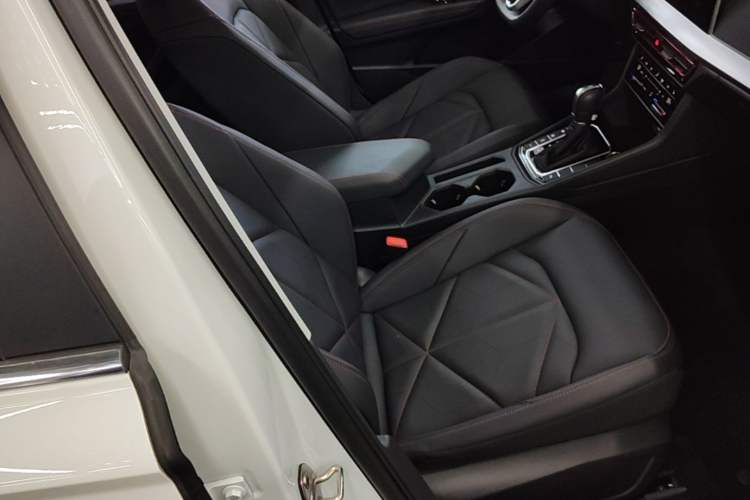 Used Volkswagen Lavida 2024 300TSI DSG Starry Sky Leading Edition Right Front Seat