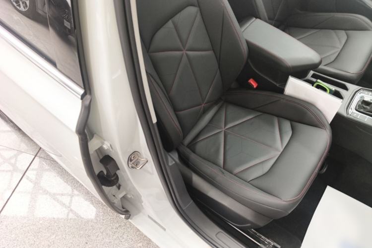 Used Volkswagen Lavida 2024 300TSI DSG Starry Sky Leading Edition Right Front Seat