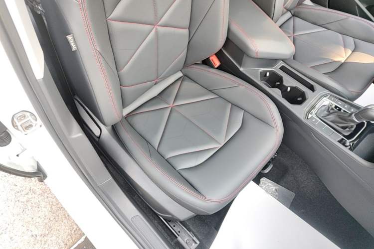 Used Volkswagen Lavida 2024 300TSI DSG Starry Sky Leading Edition Right Front Seat