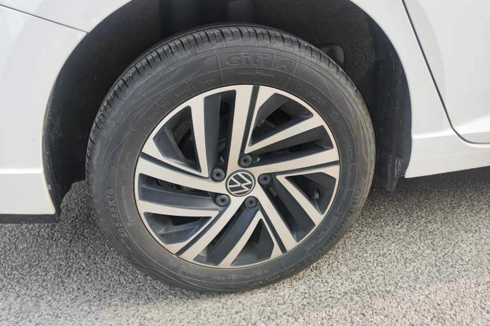 Used Volkswagen Lavida 2024 300TSI DSG Starry Sky Leading Edition Right Rear Wheel Hub