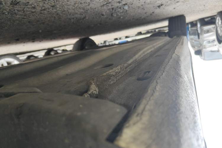 Used Volkswagen Lavida 2024 1.5L Automatic 5 Million Edition Right Side Sill