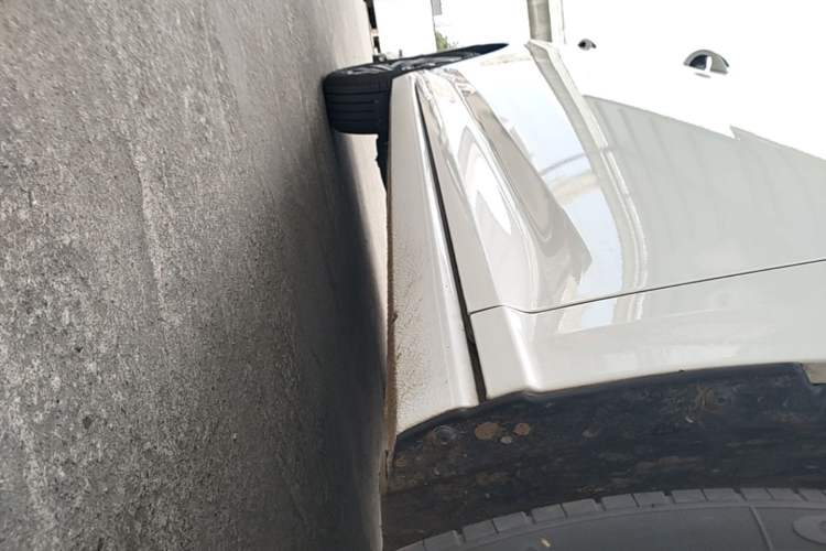 Used Volkswagen Lavida 2024 300TSI DSG Starry Sky Deluxe Edition Right Side Sill