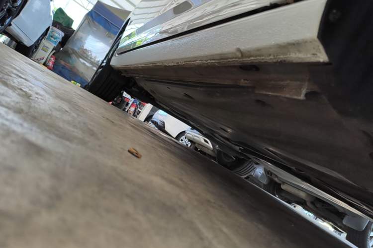 Used Volkswagen Lavida 2024 1.5L Automatic Starry Sky 5 Million Edition Right Side Sill