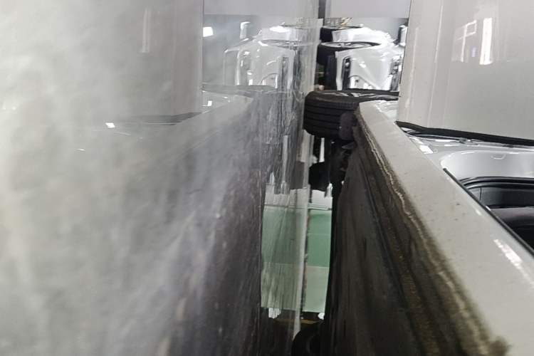 Used Volkswagen Lavida 2024 1.5L Automatic Starry Sky 5 Million Edition Right Side Sill