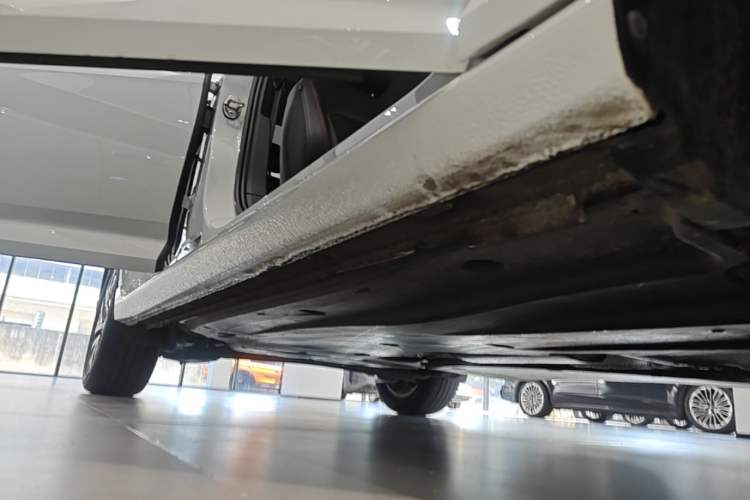 Used Volkswagen Lavida 2024 300TSI DSG Starry Sky Leading Edition Right Side Sill