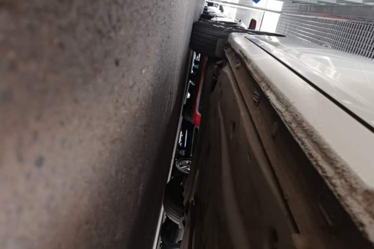 Used Volkswagen Lavida 2024 300TSI DSG Starry Sky Leading Edition Right Side Sill