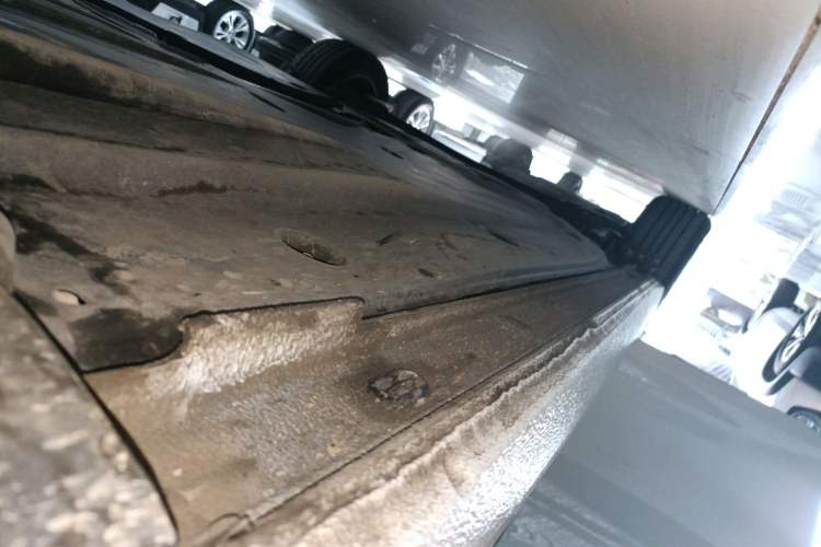 Used Volkswagen Lavida 2024 1.5L Automatic Starry Sky 5 Million Edition Right Side Sill