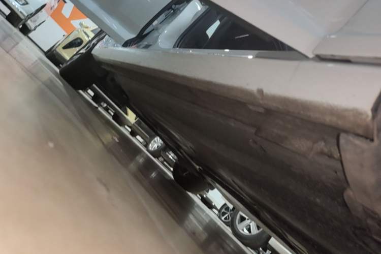 Used Volkswagen Lavida 2024 1.5L Automatic Starry Sky 5 Million Edition Right Side Sill