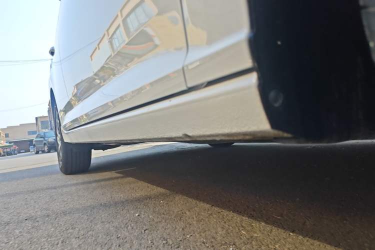 Used Volkswagen Lavida 2024 1.5L Automatic Starry Sky 5 Million Edition Right Side Sill