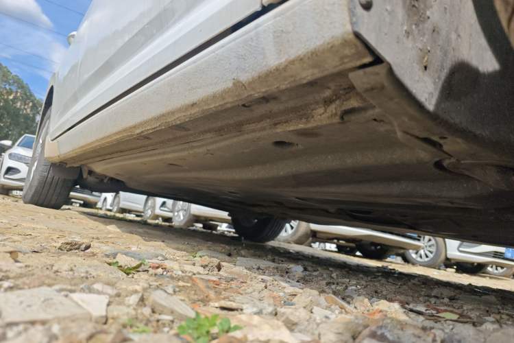 Used Volkswagen Lavida 2024 1.5L Automatic DeYi Edition Right Side Sill