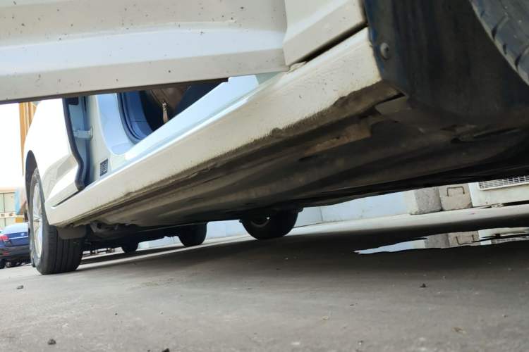 Used Volkswagen Lavida 2024 1.5L Automatic DeYi Edition Right Side Sill