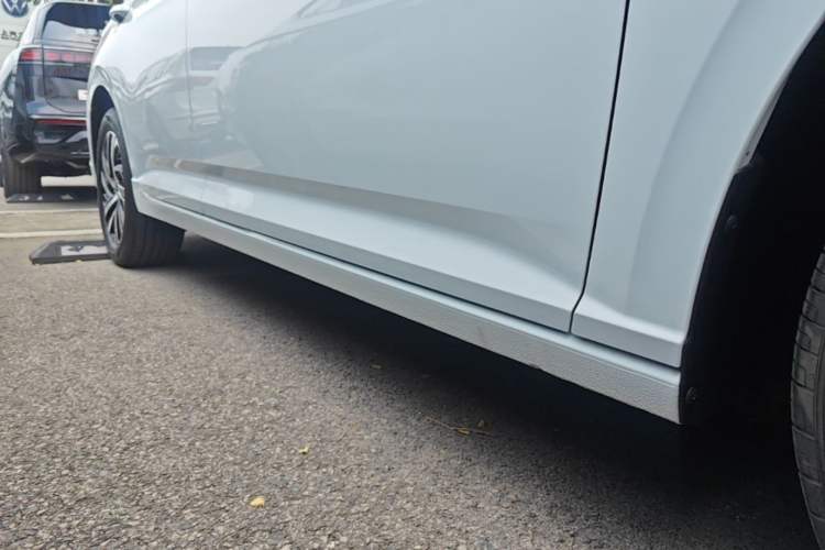 Used Volkswagen Lavida 2024 300TSI DSG Starry Sky Leading Edition Right Side Sill
