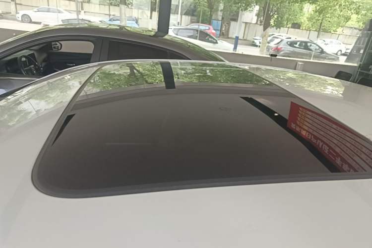 Used Volkswagen Lavida 2024 300TSI DSG Full-Comfort Edition Roof