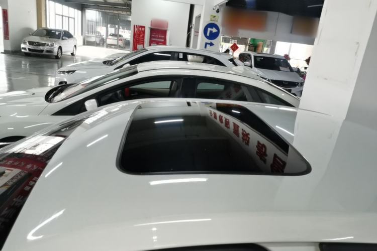 Used Volkswagen Lavida 2024 300TSI DSG Full-Comfort Edition Roof