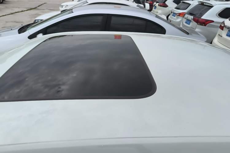 Used Volkswagen Lavida 2024 300TSI DSG Full-Comfort Edition Roof