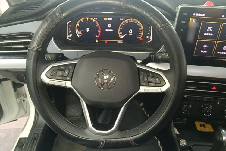 Used Volkswagen Lavida 2024 1.5L Automatic Starry Sky 5 Million Edition Steering Wheel