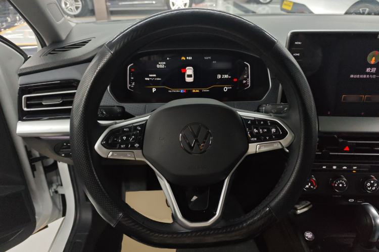 Used Volkswagen Lavida 2024 1.5L Automatic Starry Sky 5 Million Edition Steering Wheel
