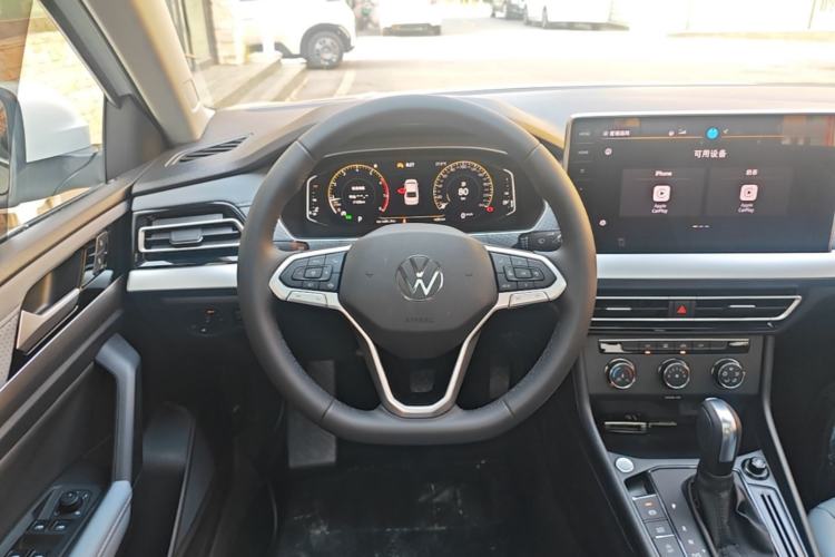Used Volkswagen Lavida 2024 1.5L Automatic Starry Sky 5 Million Edition Steering Wheel