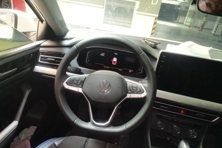 Used Volkswagen Lavida 2024 1.5L Automatic 5 Million Edition Steering Wheel