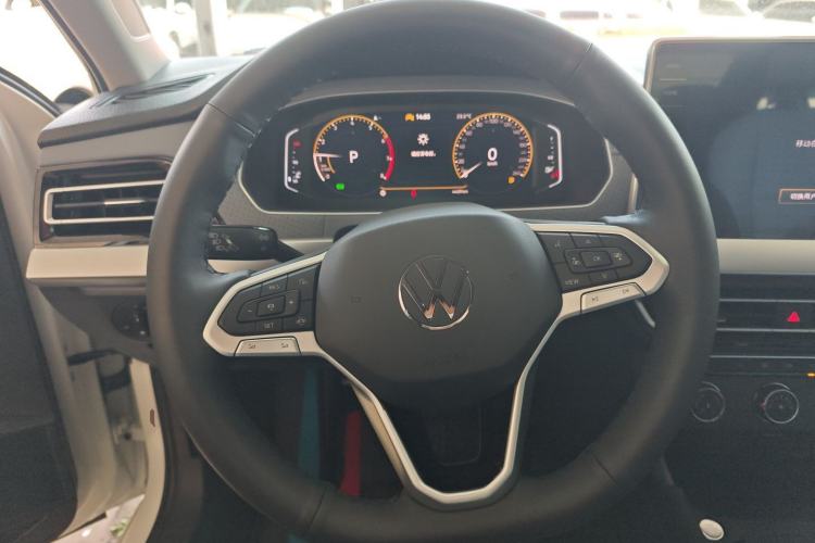 Used Volkswagen Lavida 2024 1.5L Automatic Starry Sky 5 Million Edition Steering Wheel