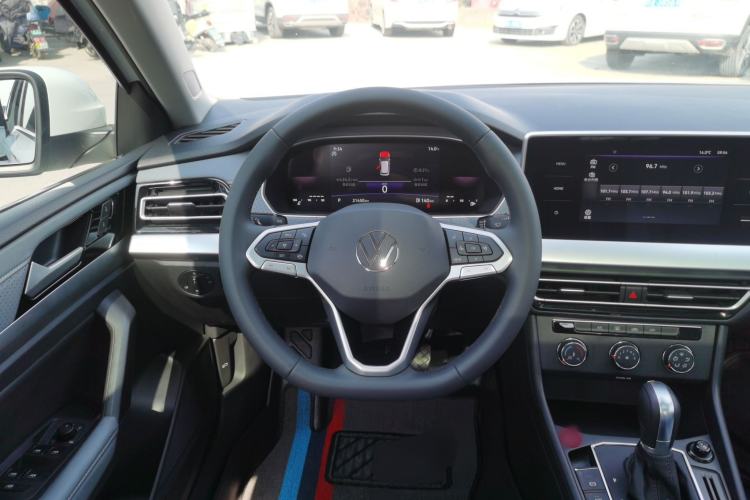 Used Volkswagen Lavida 2024 1.5L Automatic Full-Comfort Version Steering Wheel