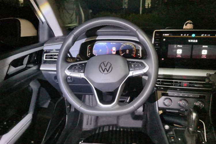 Used Volkswagen Lavida 2024 1.5L Automatic Starry Sky 5 Million Edition Steering Wheel