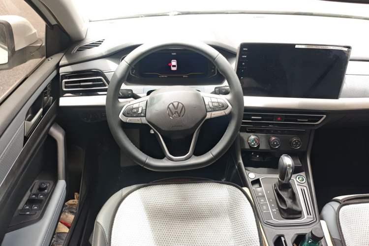Used Volkswagen Lavida 2024 1.5L Automatic 5 Million Edition Steering Wheel