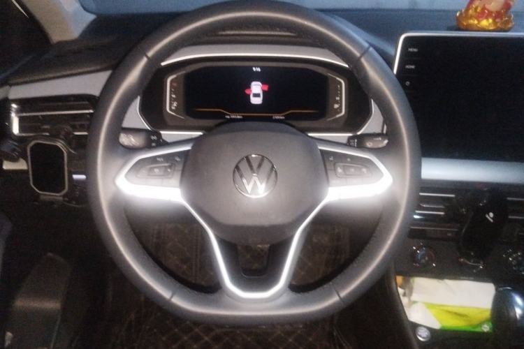 Used Volkswagen Lavida 2024 1.5L Automatic Starry Sky 5 Million Edition Steering Wheel