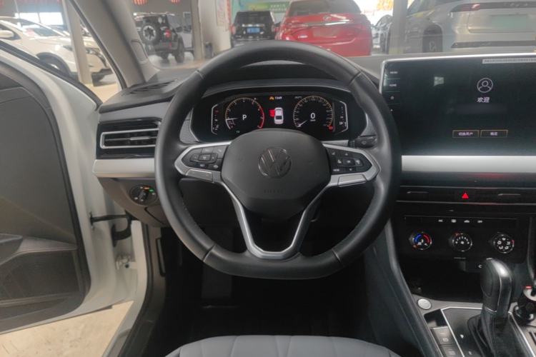 Used Volkswagen Lavida 2024 1.5L Automatic Starry Sky 5 Million Edition Steering Wheel