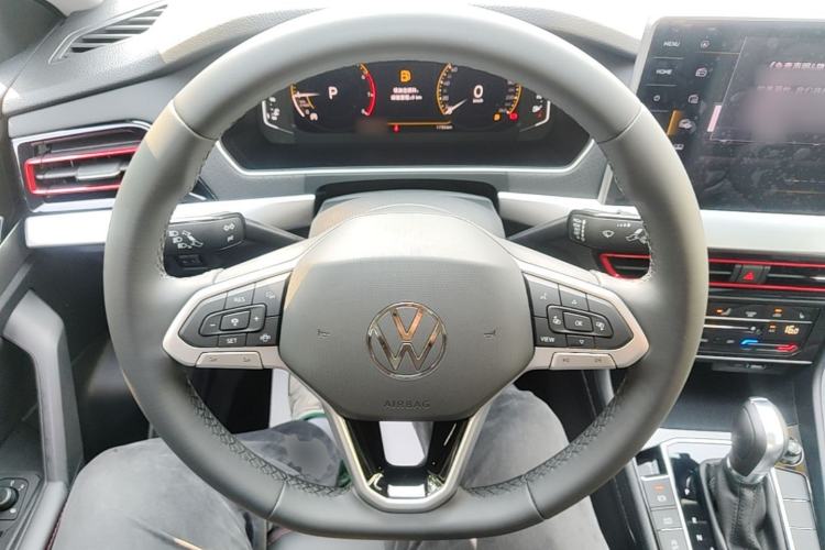 Used Volkswagen Lavida 2024 300TSI DSG Starry Sky Leading Edition Steering Wheel