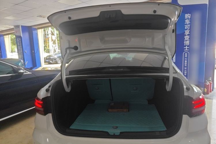 Used Volkswagen Lavida 2024 1.5L Automatic Starry Sky 5 Million Edition Trunk