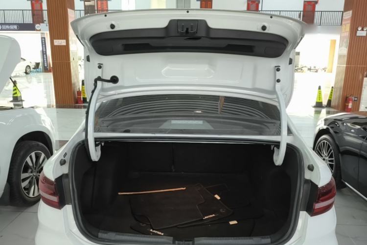 Used Volkswagen Lavida 2024 1.5L Automatic Starry Sky 5 Million Edition Trunk
