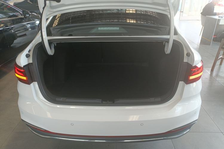 Used Volkswagen Lavida 2024 1.5L Automatic 5 Million Edition Trunk