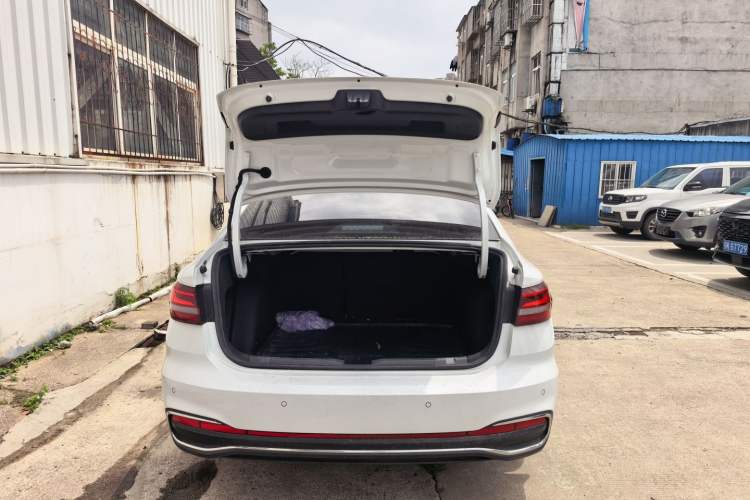 Used Volkswagen Lavida 2024 1.5L Automatic 5 Million Edition Trunk