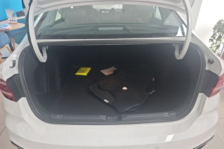 Used Volkswagen Lavida 2024 300TSI DSG Starry Sky Leading Edition Trunk