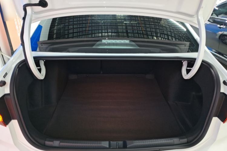Used Volkswagen Lavida 2024 300TSI DSG Starry Sky Leading Edition Trunk