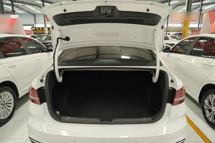 Used Volkswagen Lavida 2024 1.5L Automatic 5 Million Edition Trunk