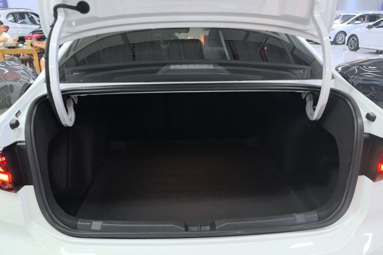 Used Volkswagen Lavida 2024 1.5L Automatic Starry Sky 5 Million Edition Trunk