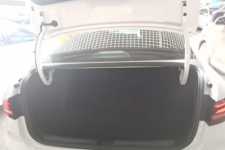 Used Volkswagen Lavida 2024 300TSI DSG Starry Sky Leading Edition Trunk