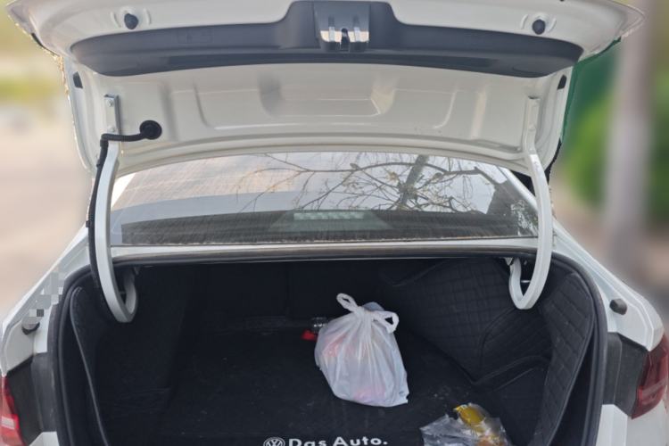 Used Volkswagen Lavida 2024 1.5L Automatic Starry Sky 5 Million Edition
