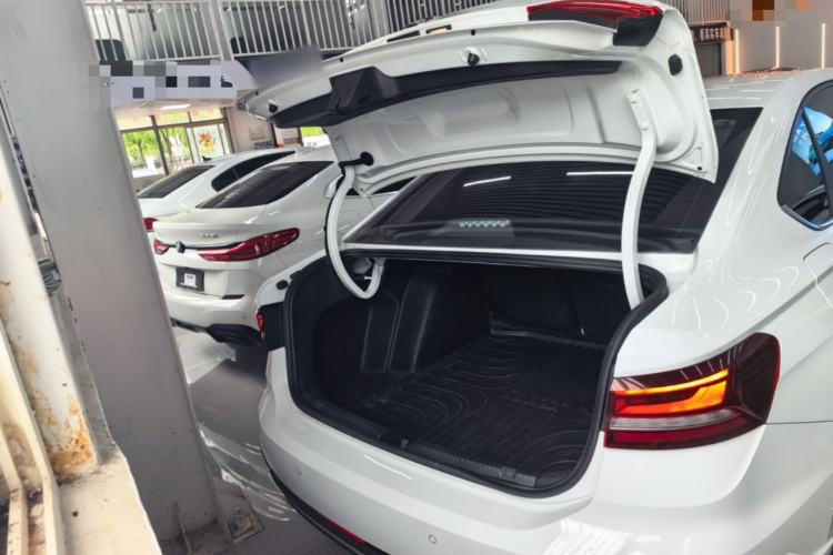 Used Volkswagen Lavida 2024 1.5L Automatic 5 Million Edition Trunk