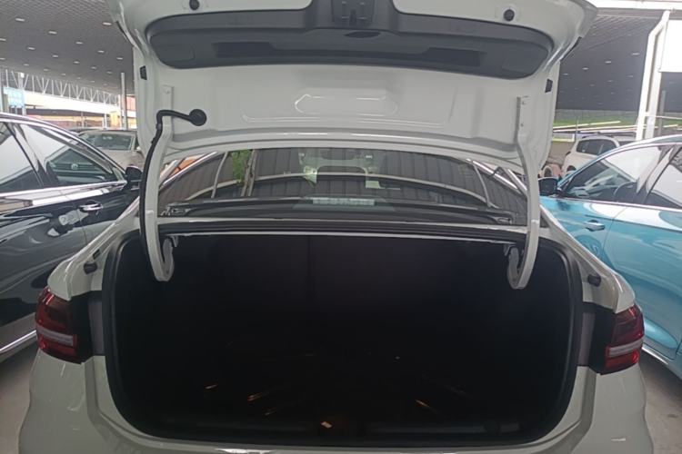 Used Volkswagen Lavida 2024 1.5L Automatic Starry Sky 5 Million Edition Trunk