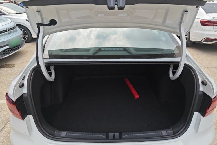 Used Volkswagen Lavida 2024 300TSI DSG Starry Sky Leading Edition Trunk