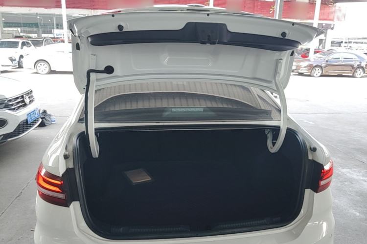 Used Volkswagen Lavida 2024 300TSI DSG Starry Sky Leading Edition Trunk