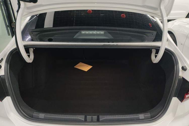 Used Volkswagen Lavida 2024 300TSI DSG Starry Sky Leading Edition Trunk