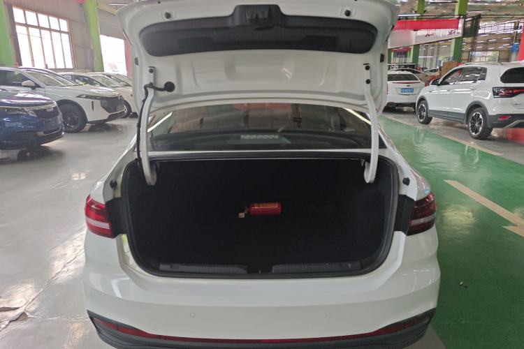 Used Volkswagen Lavida 2024 1.5L Automatic DeYi Edition Trunk