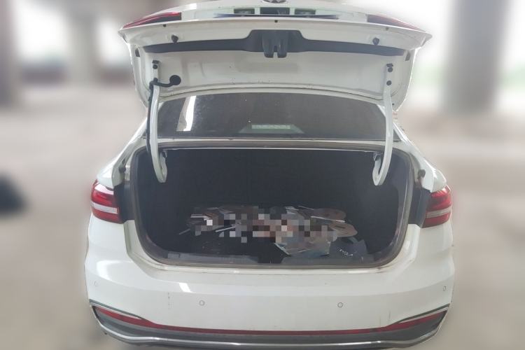 Used Volkswagen Lavida 2024 1.5L Automatic 5 Million Edition Trunk