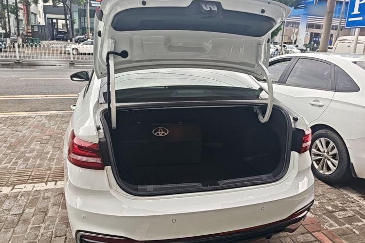 Used Volkswagen Lavida 2024 300TSI DSG Starry Sky Leading Edition Trunk