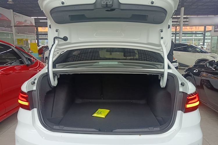 Used Volkswagen Lavida 2024 1.5L Automatic Starry Sky 5 Million Edition Trunk